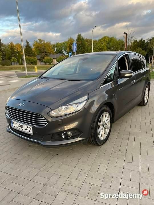 Używany Ford S-MAX Titanium 160 KM (117 kW) 2016 Minivan