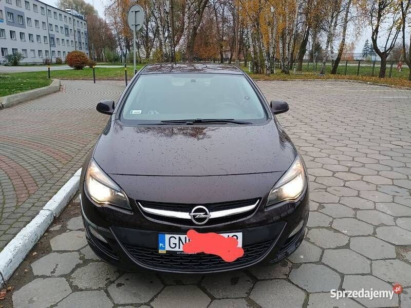 Używany 2015 Opel Astra | 25 900 zł (Uczciwa cena) - Obraz 1/4