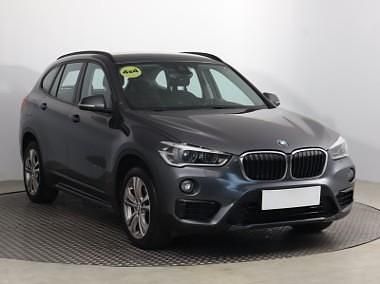 Szary Używany 2015 BMW X1 SUV | 73 999 zł - Obraz 1/4