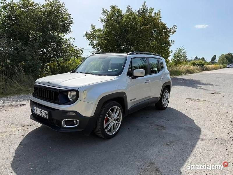 Używany Jeep Renegade 140 KM (102 kW) 2015 Srebrny SUV