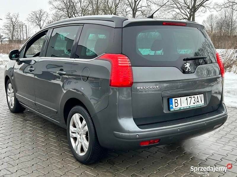 Używany Peugeot 5008 156 KM (114 kW) 2011 Szary Minivan