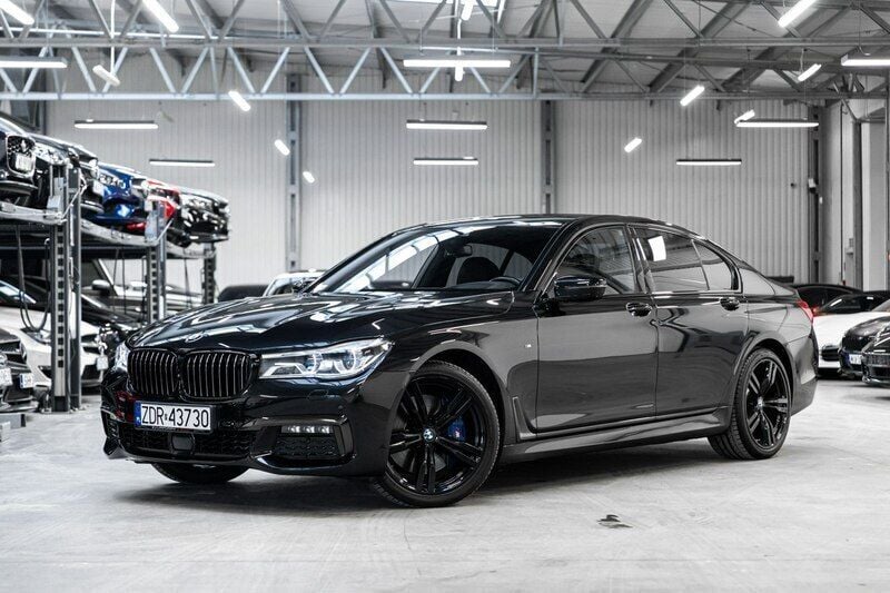 Czarny Używany 2018 BMW 320 M Sport Sedan/Limuzyna | 245 000 zł - Obraz 1/4
