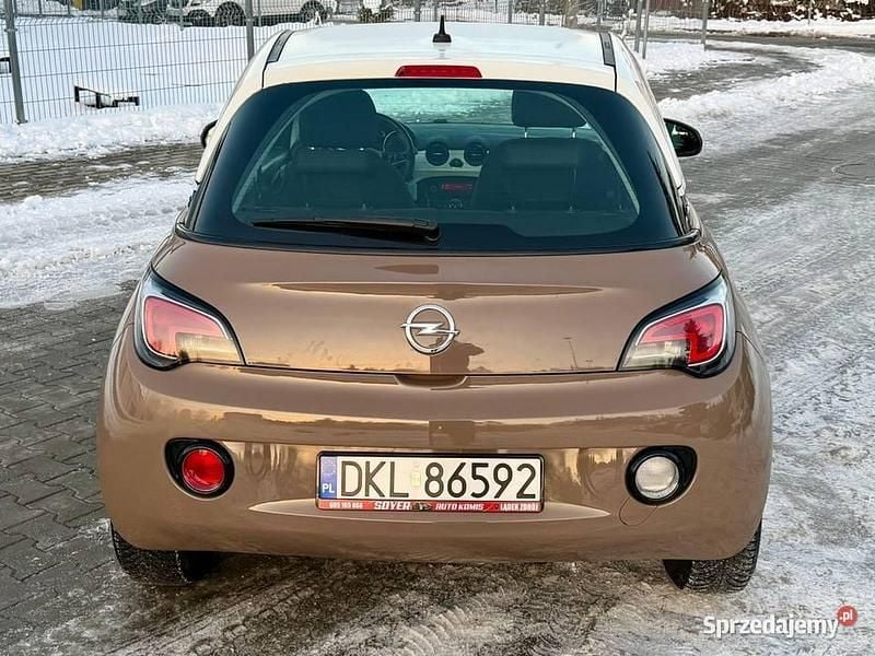 Używany Opel Adam 87 KM (63 kW) 2014 Beżowy Hatchback