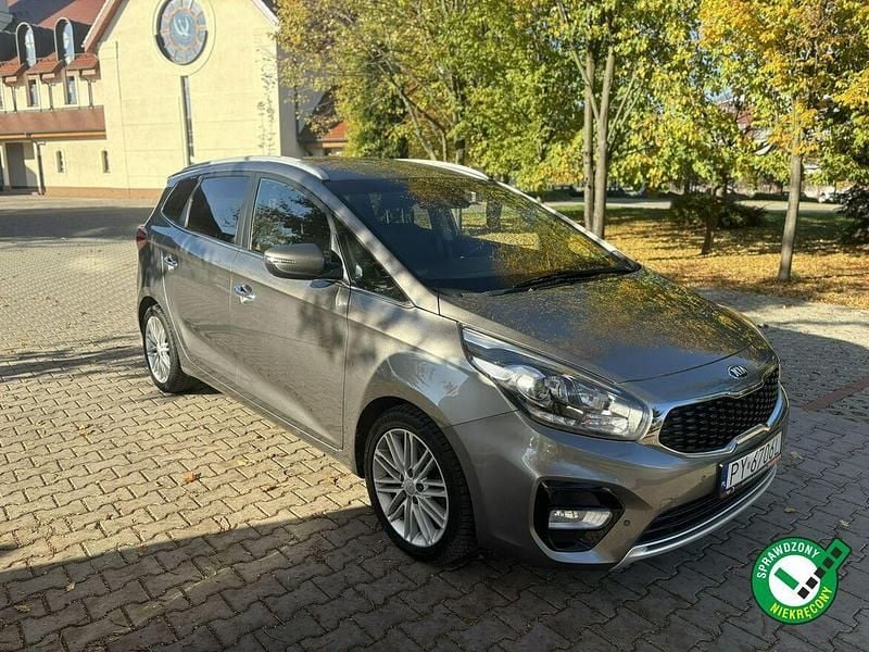 Szary Używany 2018 Kia Carens 2 Minivan | 46 700 zł - Obraz 1/4