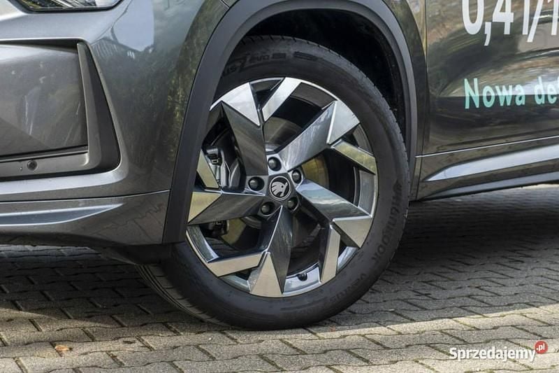 Nowe Skoda Kodiaq SportLine 2025 Szary SUV