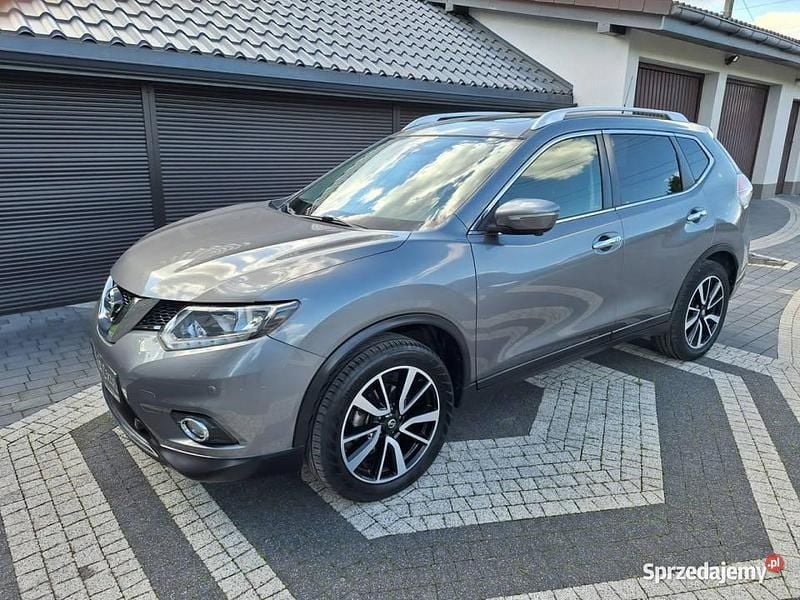 Szary Używany 2016 Nissan X-Trail 360º SUV | 63 900 zł (Dość drogi) - Obraz 1/4