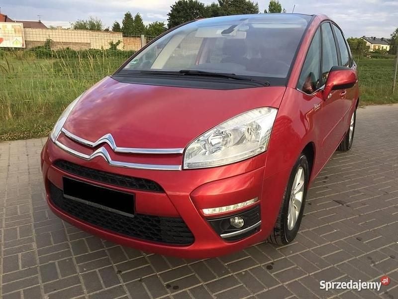 Używany Citroën C4 2010 Czerwony Minivan