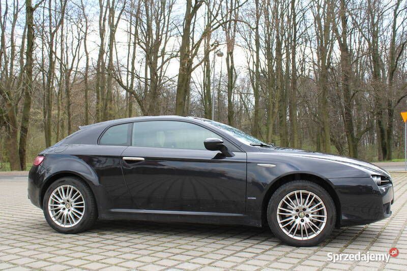 Czarny Używany 2009 Alfa Romeo Brera Coupe | 28 000 zł - Obraz 1/4