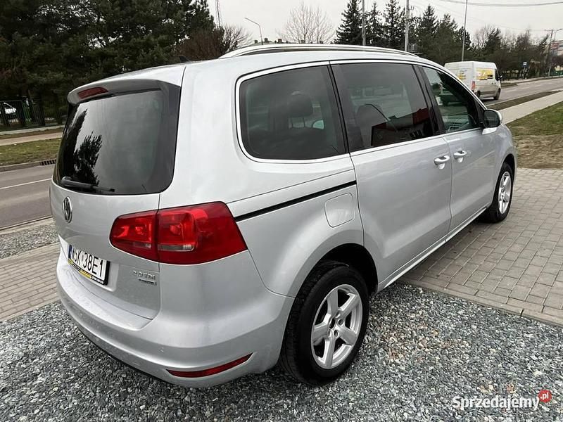 Używany VW Sharan 140 KM (102 kW) 2011 Srebrny Minivan