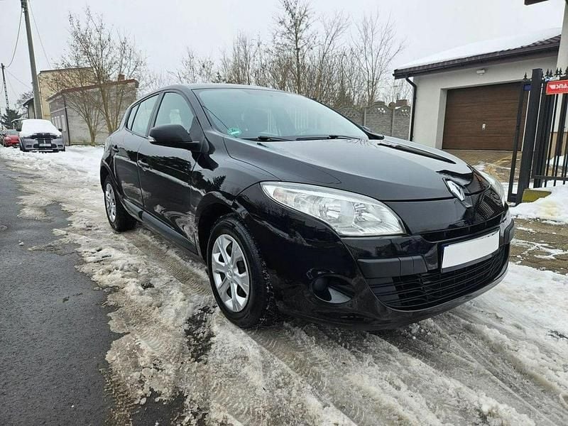 Używany Renault Mégane III 100 KM (73 kW) 2011 Czarny Sedan/Limuzyna
