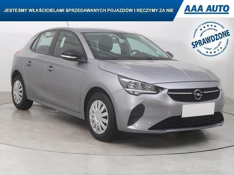 Używany Opel Corsa 2020 Srebrny Hatchback