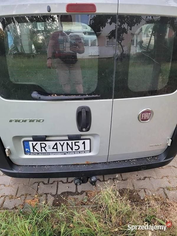 Używany 2010 Fiat Fiorino Minivan | 8900 zł (Uczciwa cena) - Obraz 1/4