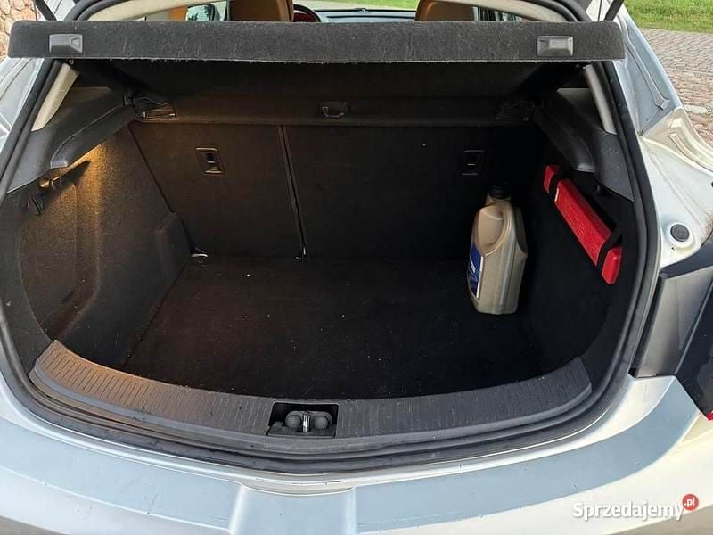 Używany Opel Astra GTC 2012 Srebrny Coupe