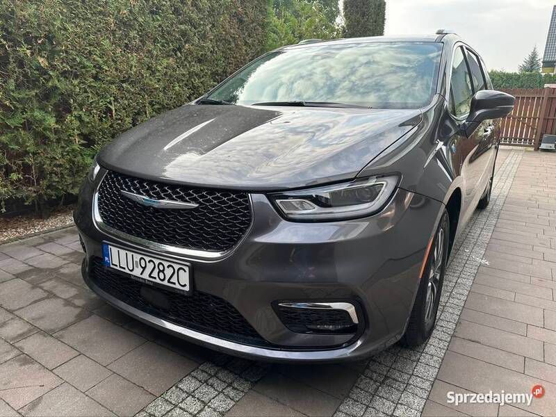 Grafitowy Używany 2021 Chrysler Pacifica SUV | 146 000 zł (Uczciwa cena) - Obraz 1/4