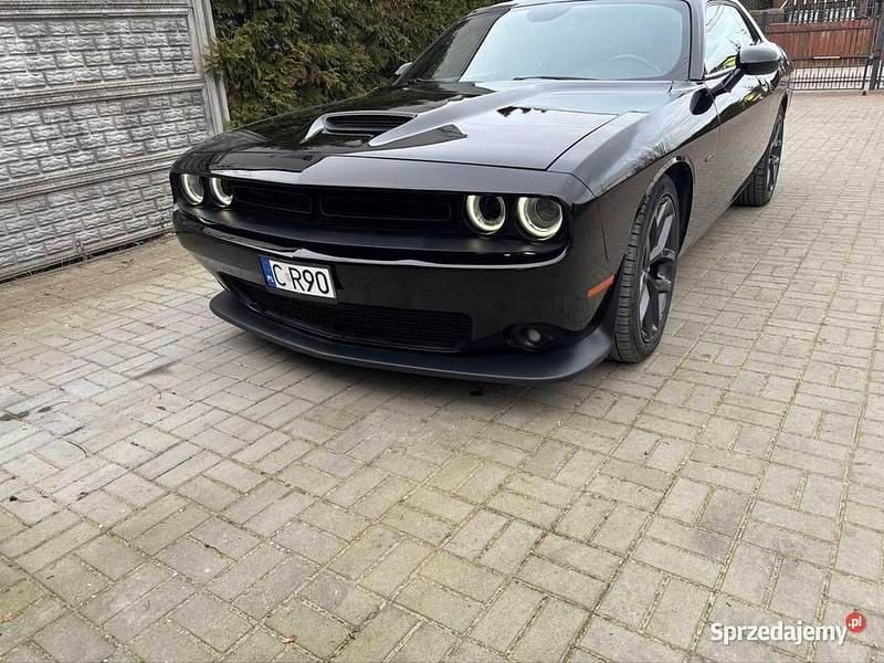 Używany Dodge Challenger 2019 Czarny Coupe