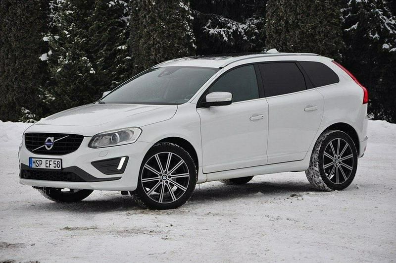 Używany Volvo XC60 R-Design 190 KM (139 kW) 2016 Biały SUV