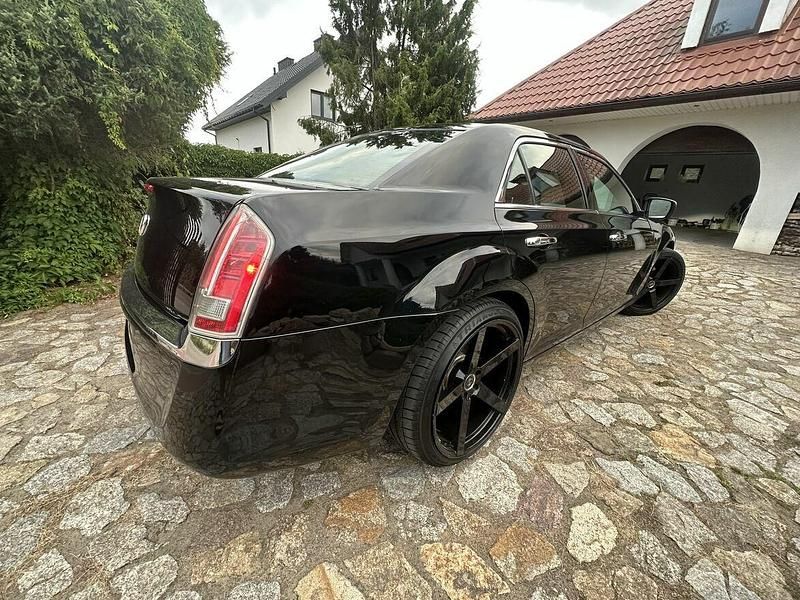 Używany Lancia Thema 2013 Czarny Sedan/Limuzyna