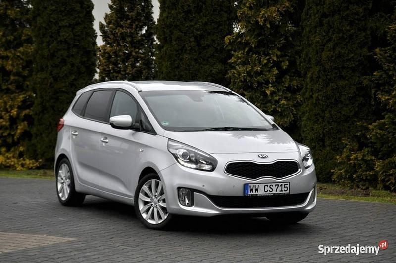 Używany Kia Carens 141 KM (103 kW) 2016 Szary Minivan