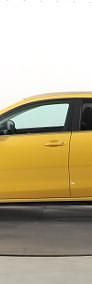 Używany Kia Rio 120 KM (88 kW) 2020 Żółty Hatchback