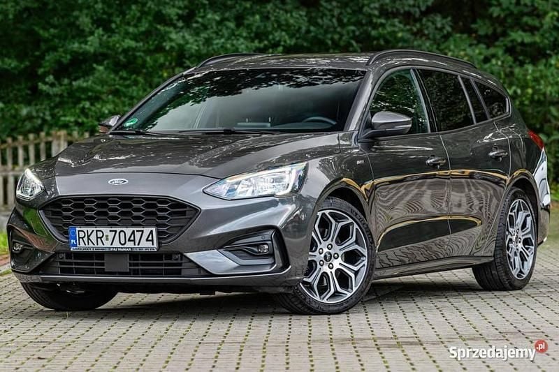 Szary Używany 2020 Ford Focus Kombi | 57 900 zł (Drogi) - Obraz 1/4