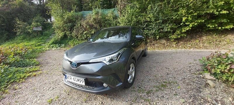 Szary Używany 2018 Toyota C-HR SUV | 72 000 zł (Dobra cena) - Obraz 1/4