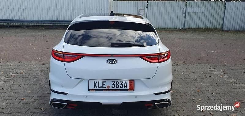 Używany Kia ProCeed GT 204 KM (150 kW) 2021 Biały Kombi