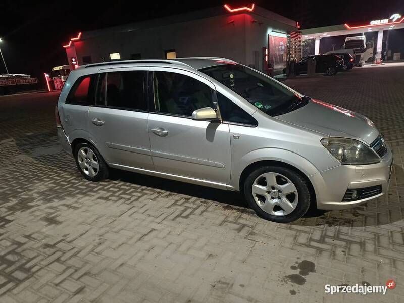 Używany 2006 Opel Zafira Minivan | 6900 zł - Obraz 1/4