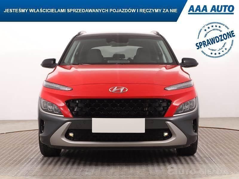 Używany Hyundai Kona 120 KM (88 kW) 2020 Czerwony SUV