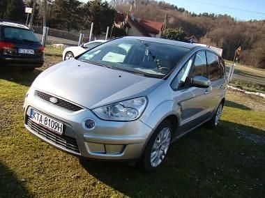Używany Ford S-MAX S 140 KM (102 kW) 2007 Szary Minivan
