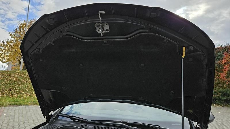 Używany Seat Ibiza 2016 Czarny Sedan/Limuzyna