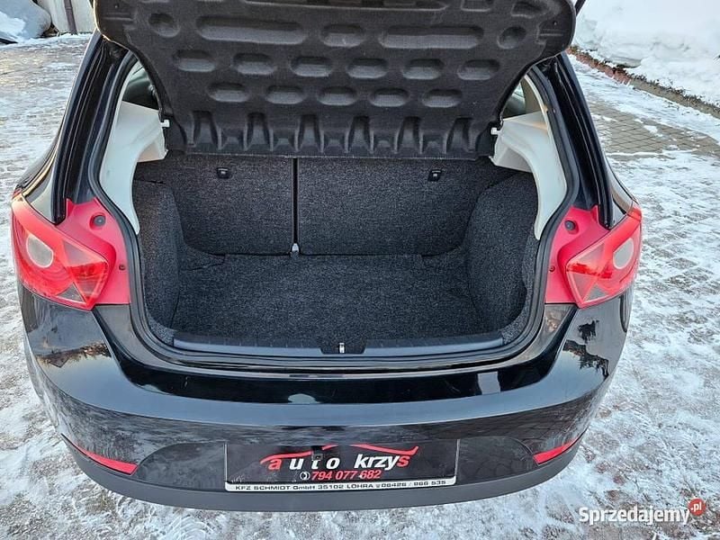 Używany Seat Ibiza 2011 Czarny Hatchback