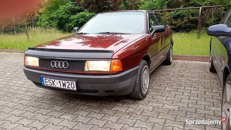 Czerwony Używany 1989 Audi 80 Sedan/Limuzyna | 3500 zł - Obraz 1/4