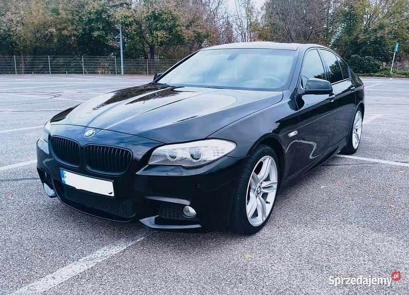 Czarny Używany 2012 BMW 520 Sedan/Limuzyna | 49 900 zł (Dobra cena) - Obraz 1/4