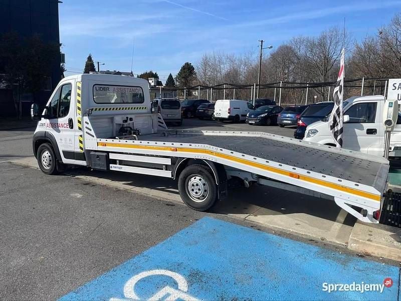 Używany Citroën Jumper 2021 Biały Minivan