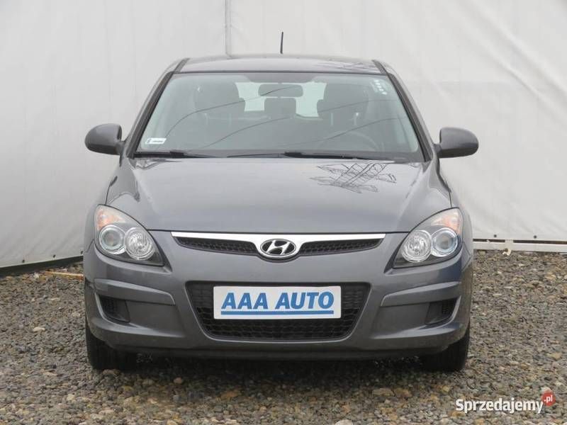 Uzywany 08 Hyundai I30 1 4 Benzin 19 000 Zl Slaskie Autouncle