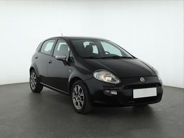 Używany Fiat Punto 69 KM (50 kW) 2014 Czarny Hatchback