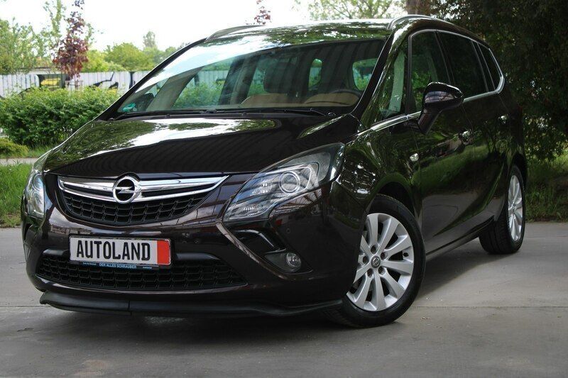Brązowy Używany 2012 Opel Zafira Color Edition Minivan | 37 777 zł - Obraz 1/4