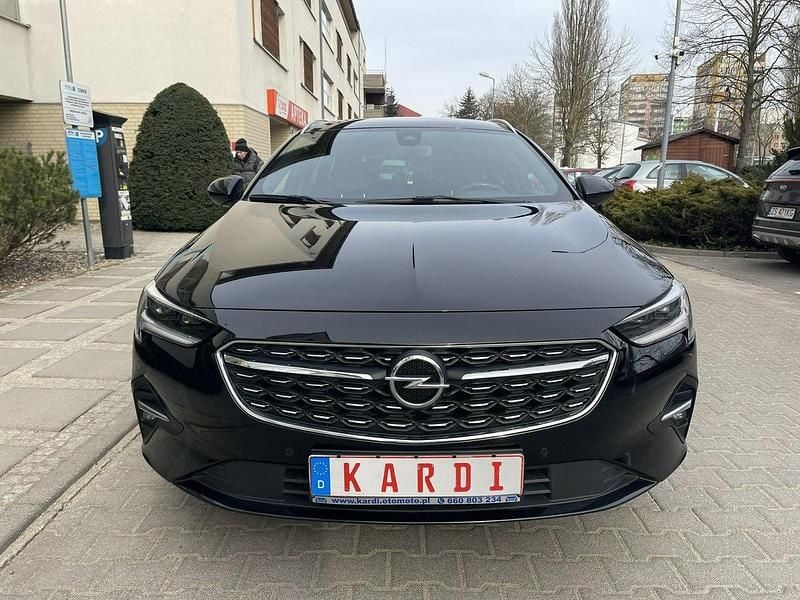 Używany Opel Insignia 170 KM (125 kW) 2022 Czarny (metalik) Kombi