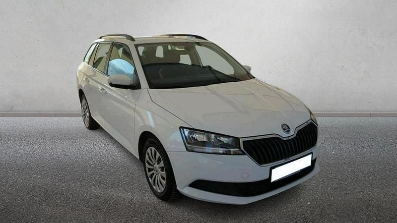 Używany Skoda Fabia 95 KM (69 kW) 2022 Biały (metalik) Hatchback