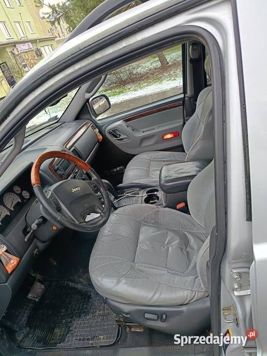 Srebrny Używany 2004 Jeep Grand Cherokee SUV | 14 000 zł (Dobra cena) - Obraz 1/4