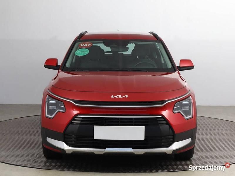 Czerwony Używany 2024 Kia Niro SUV | 107 999 zł (Dość drogi) - Obraz 1/4