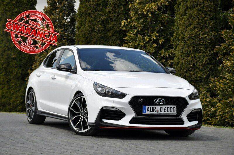 Biały (metalik, perła) Używany 2020 Hyundai i30 Hatchback | 79 900 zł (Dobra cena) - Obraz 1/4