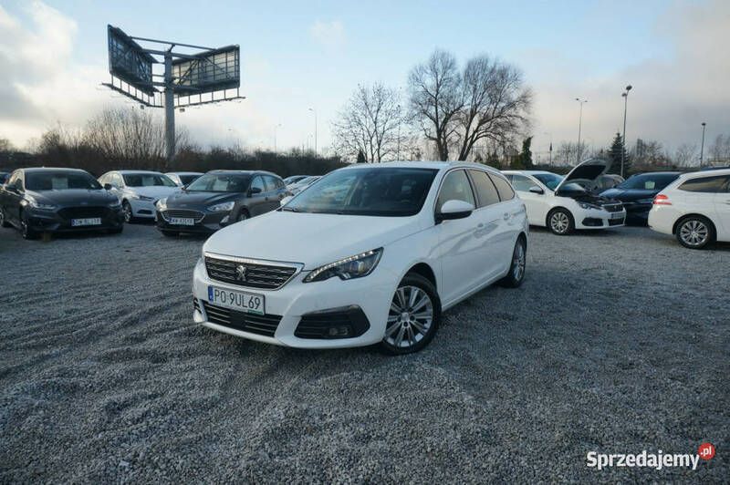 Biały Używany 2021 Peugeot 308 Allure Kombi | 44 500 zł (Uczciwa cena) - Obraz 1/4
