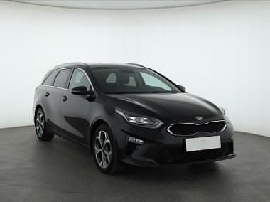 Używany Kia Ceed 140 KM (102 kW) 2020 Czarny Hatchback