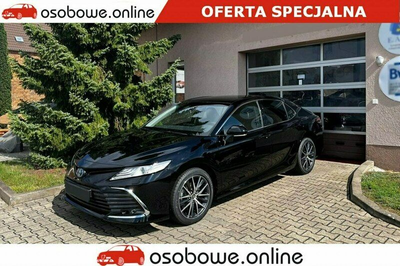 Czarny Używany 2022 Toyota Camry Executive Sedan/Limuzyna | 203 900 zł - Obraz 1/4
