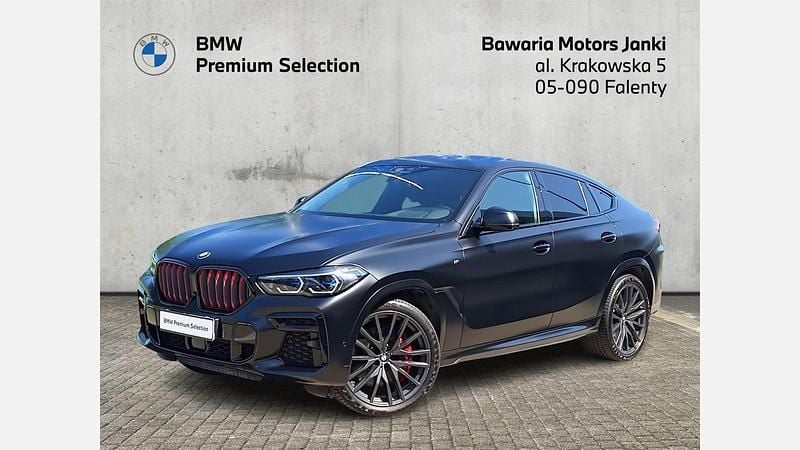 Lakierowanie specjalne bmw individual Używany 2022 BMW X6 M50 Shadowline SUV | 389 900 zł - Obraz 1/3
