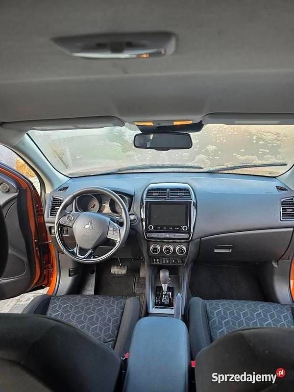Używany Mitsubishi ASX Edition 2022 Pomarańczowy SUV