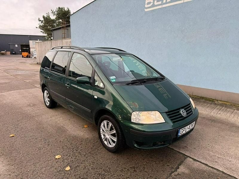 Zielony Używany 2002 VW Sharan Minivan | 2500 zł (Super Cena) - Obraz 1/4
