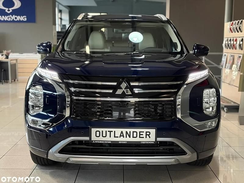 Nowe Mitsubishi Outlander P-HEV 2025 Niebieski SUV