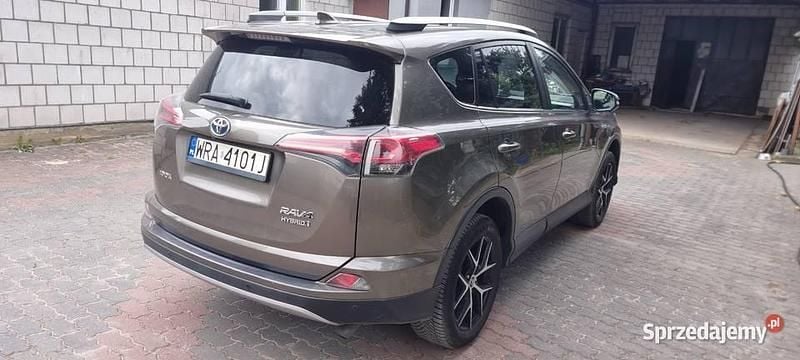 Używany 2017 Toyota RAV4 Hybrid SUV | 82 000 zł (Uczciwa cena) - Obraz 1/4